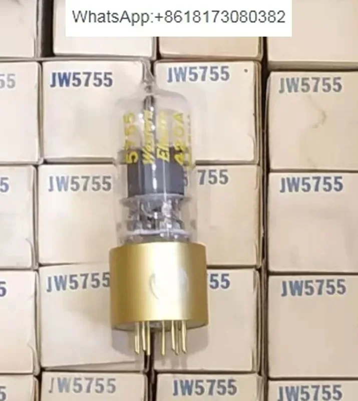 The all-new NOS bald head is equipped with Western Electric WE 5755/420A/12AX7/ECC83 electronic tubes