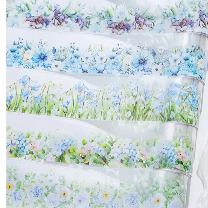 

One Roll of Pet Tape with a Snowy Floral Theme