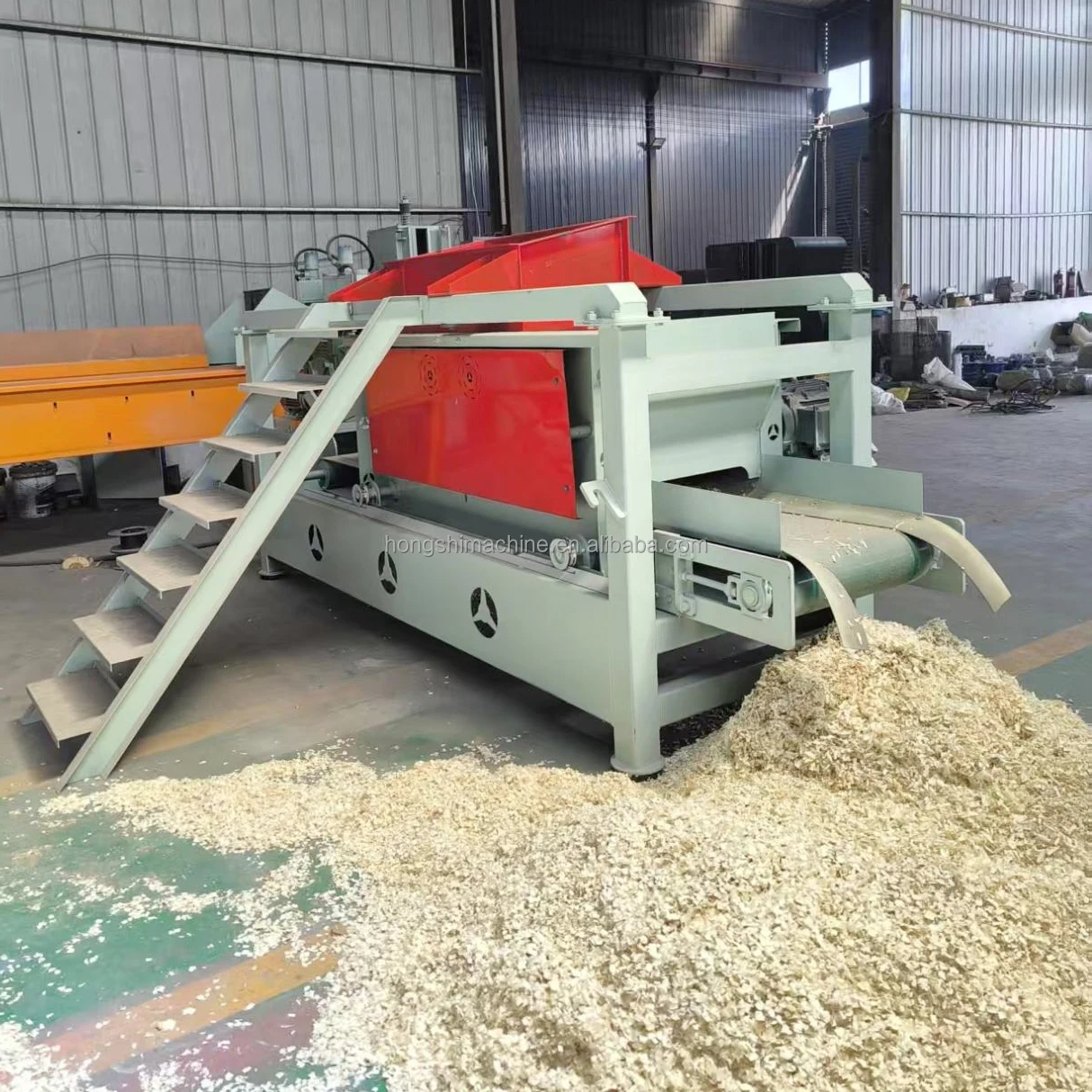 Tunisia Wood Shavings Machine for South Africa Markets & Poultry Animal Bedding