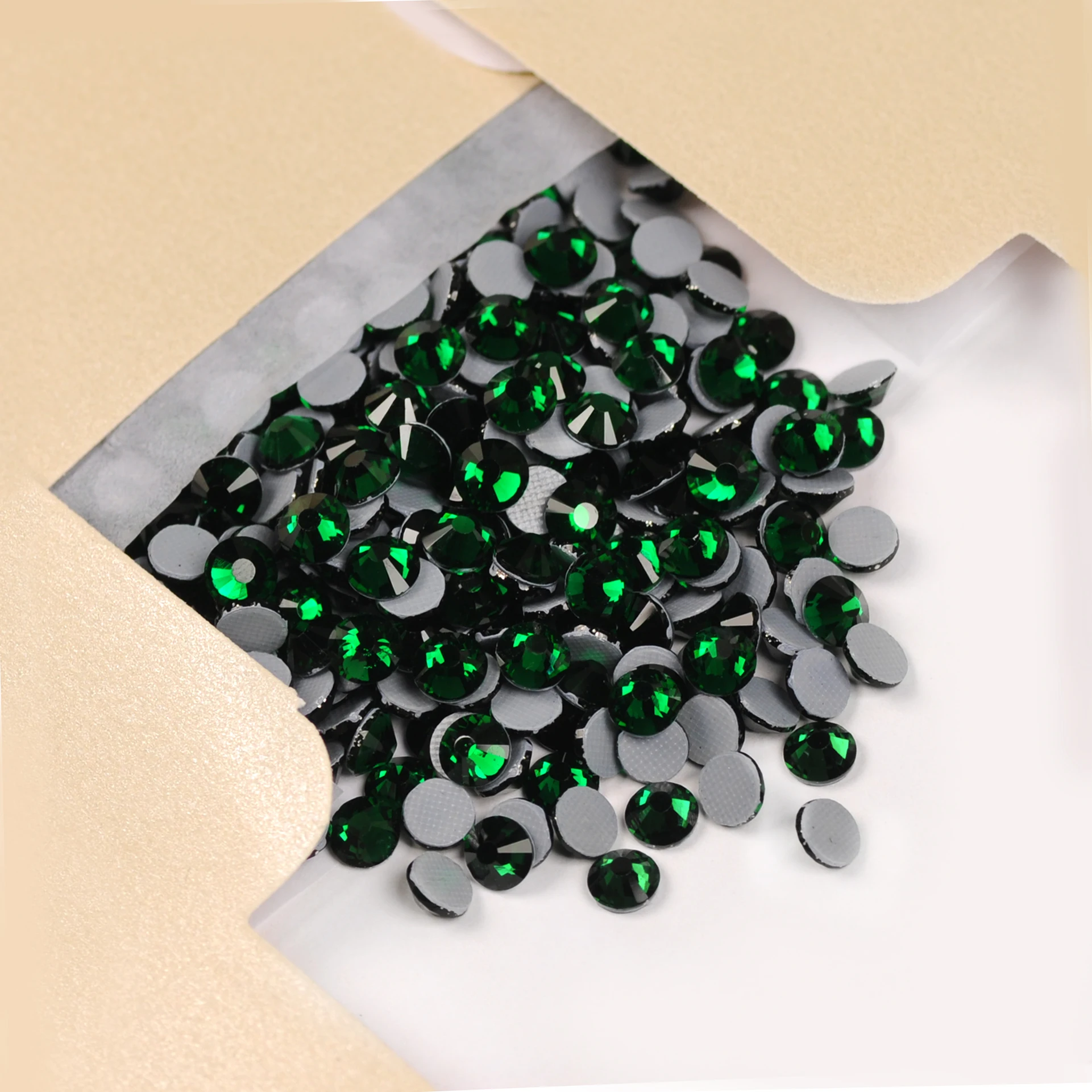 New All Sizes 2058HF Emerald DIY Flatback Hot Fix Rhinestone Iron On Crystal Strass for Hotfix Motif Designs Garment Decoration