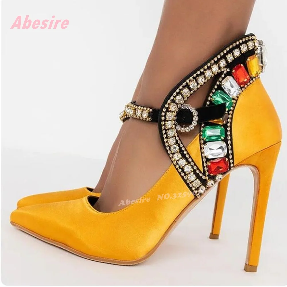 

Желтые атласные туфли-лодочки на шпильке с острым носком, разноцветные блестящие женские туфли-лодочки со стразами, роскошная обувь с пряжками и кристаллами, 2026