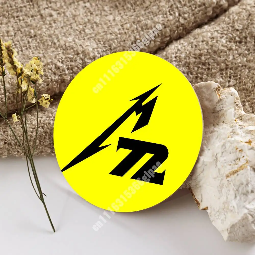 M-Metallica M72 Master Of Puppets Wooden Cup Mat Americano Beer Milk Water Coaster for Baking Studio
