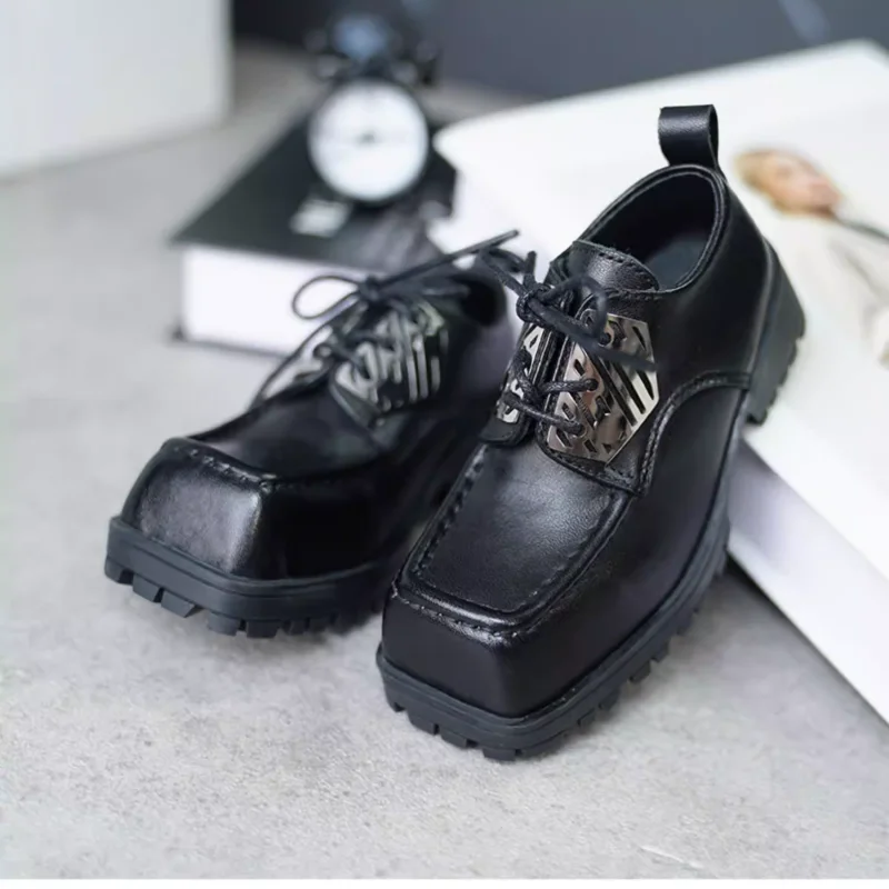 รองเท้าตุ๊กตา BJD สำหรับ ID75 YC77 AM77 UF75 รองเท้าหนังสีดำแฟชั่นตุ๊กตา อุปกรณ์เสริมตุ๊กตา ของขวัญ DIY