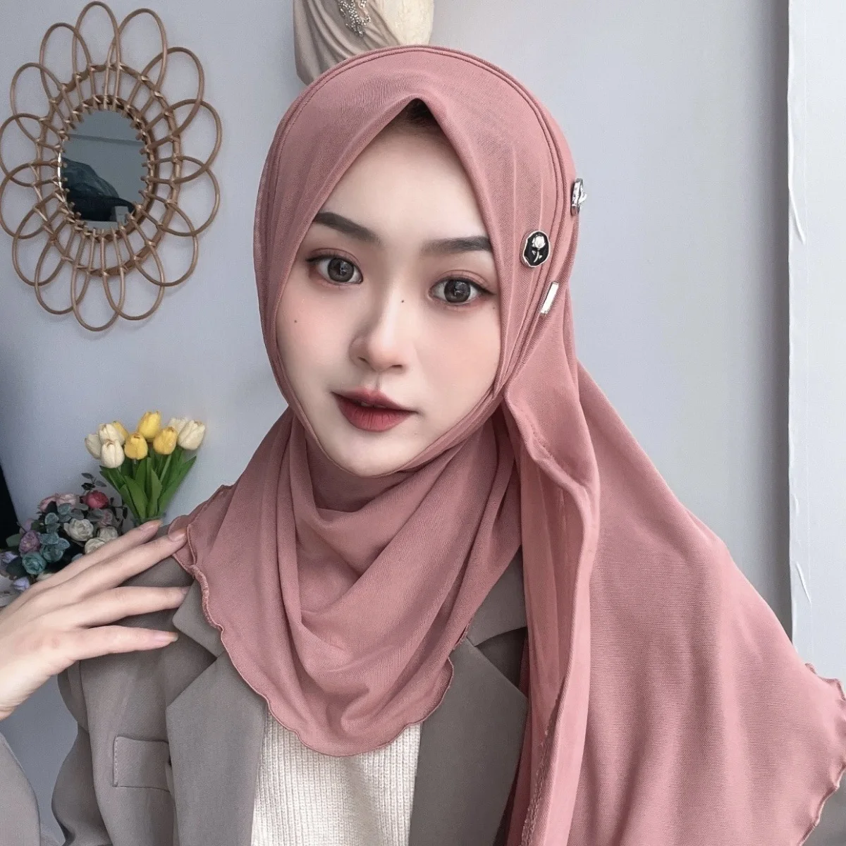 

Multicolors Fashion Girls Dubai Wrap Scarves Muslim Airy Hijabi