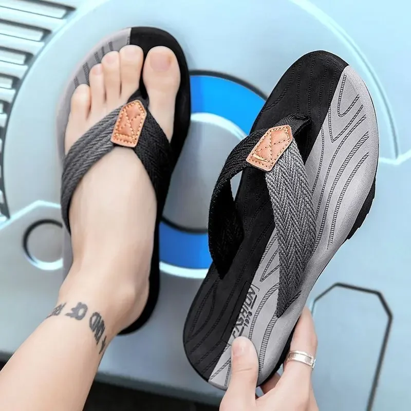 2024 Fashion Shoes Beach Platform Style Sandals Man Rubber High Quality Eva Slippers for Men Fun Designer Luxury Trend Clappers