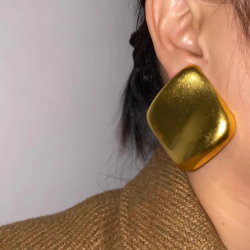 Vintage übertriebene geometrische große Metall-Ohrstecker für Frauen, europäische und amerikanische Persönlichkeit, Party-Schmuck, Trend-Accessoires – Detail 4