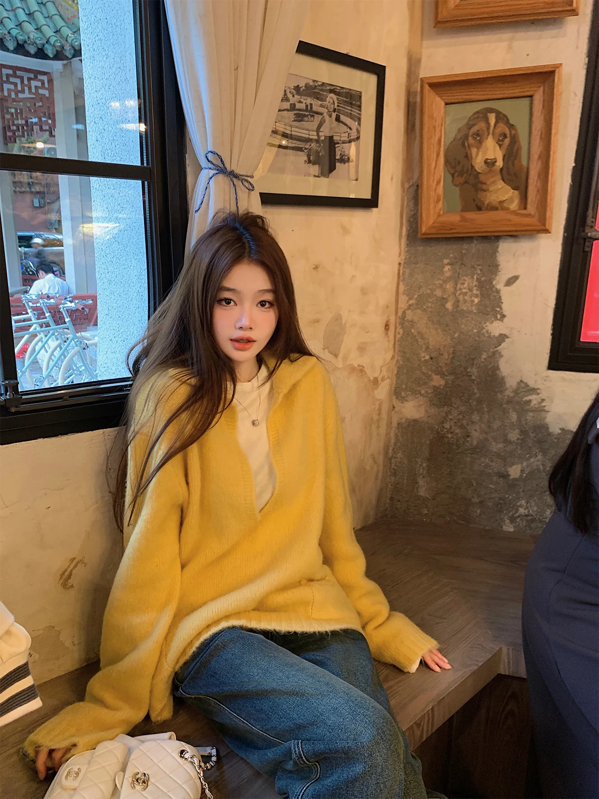 

Уютный свитер Cozyfit с глубоким V-образным вырезом для женщин: дизайнерская новинка осенне-зимнего сезона, модный повседневный топ Sle Mennan Chen