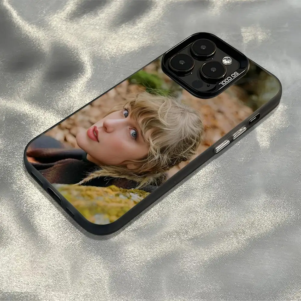 Female Singer Taylor Alison S-Swift MAISTO Phone Case Color Silver Cover For Iphone 16 15 14 13 11 12 Pro Max Xr X Xs 8 7 Plus