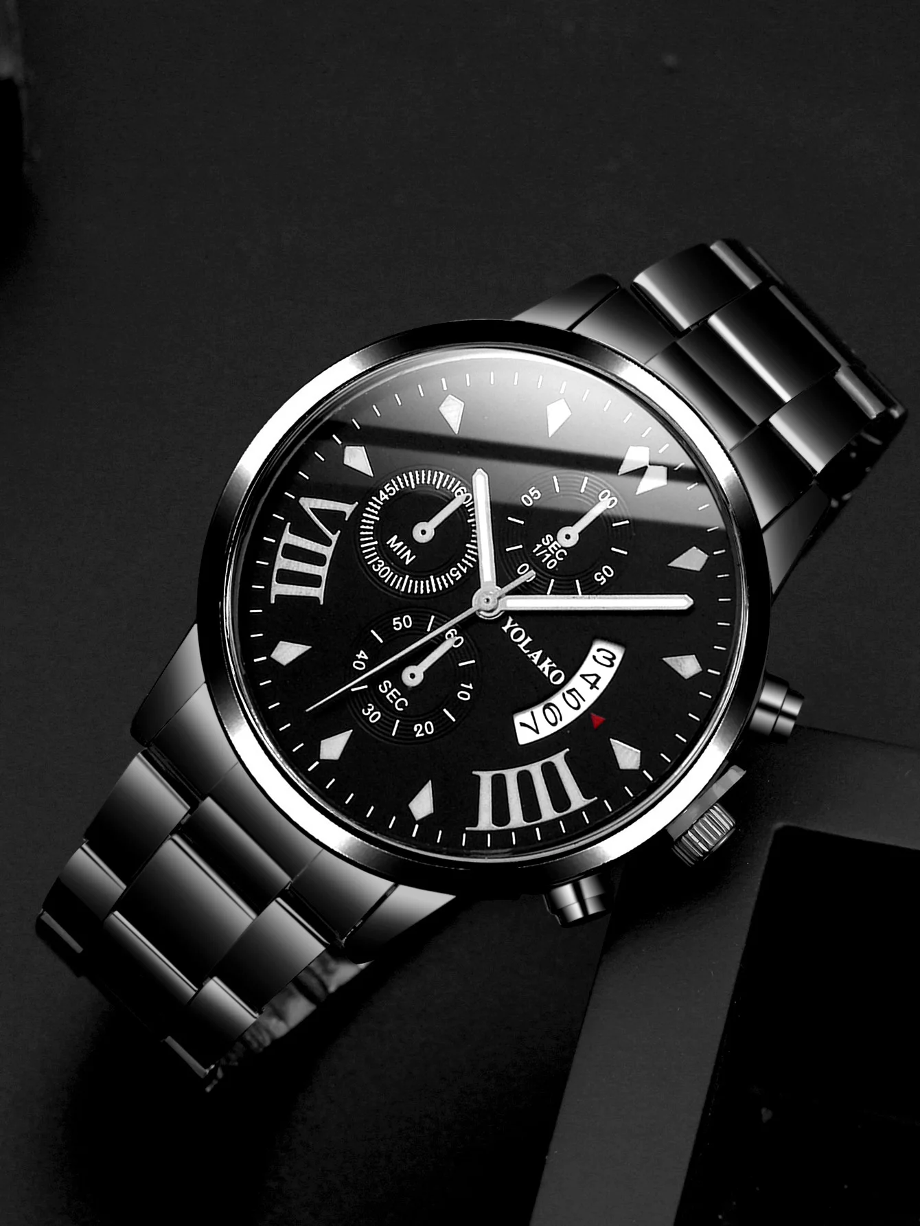 2pcs Fashion Business Calendar Men\'s Round Roman Scale Steel Band Quartz Watch with Trendy Chain Bracelet Set