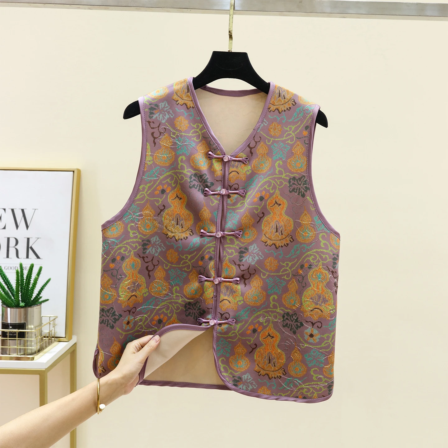 New Chinese Style Thickened Fleece Women's Vest Sleeveless Warm Outerwear Jacket Large Size Inner Wear Mom's Fashion