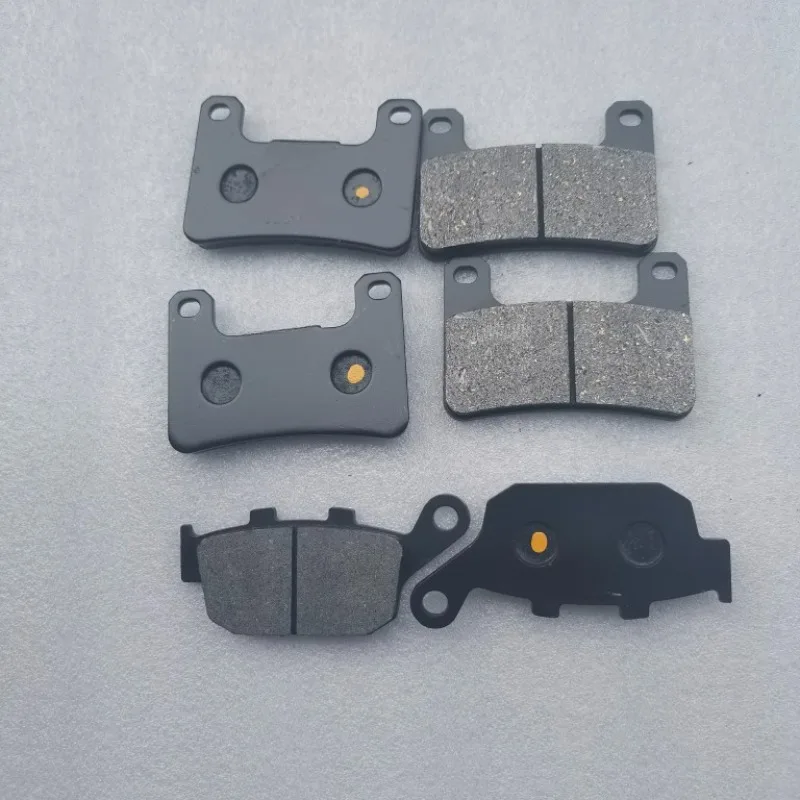 

Applicable to Kawasaki Daimao Z900RS Z900 RS 18-21 front and rear brake leather disc brake pads