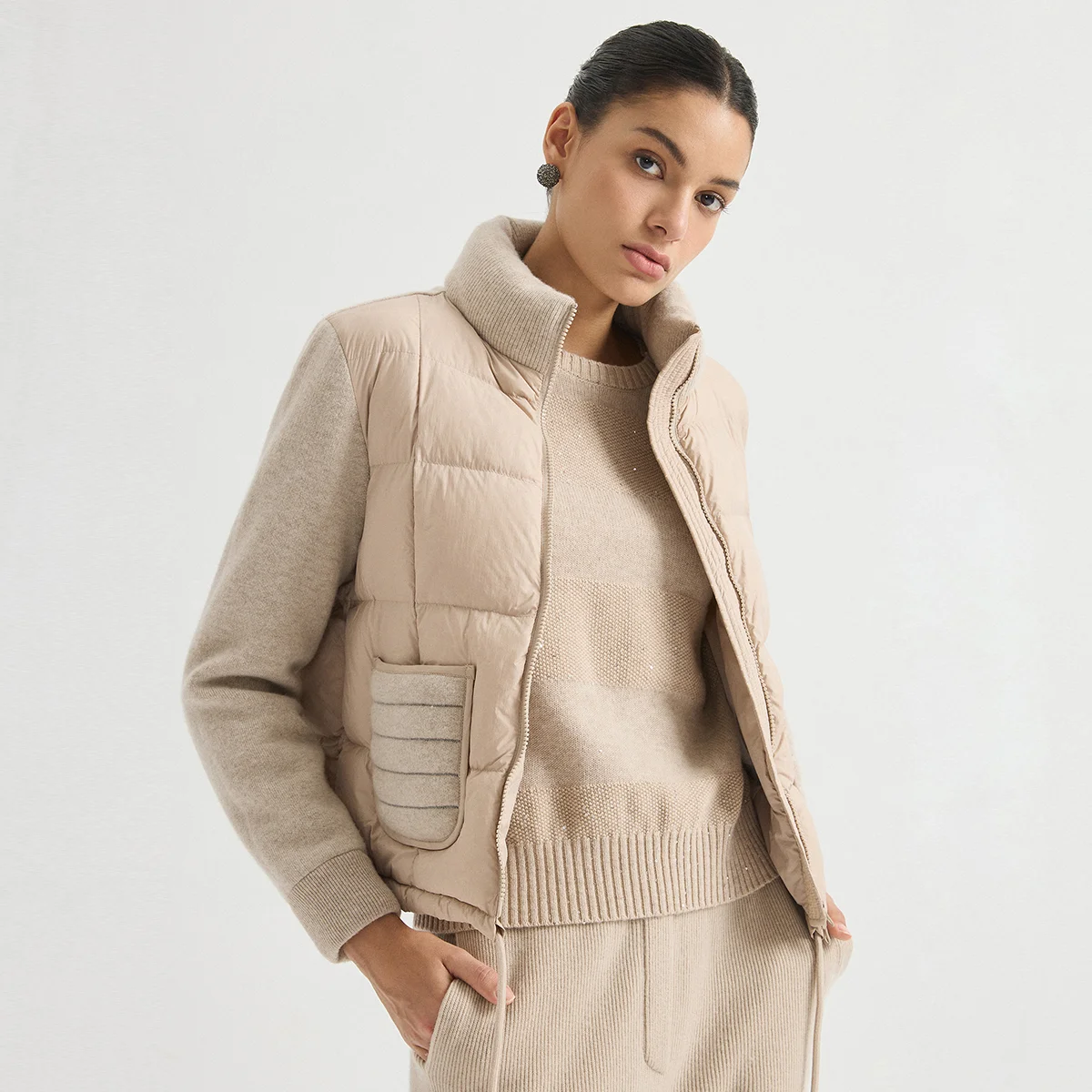 BD3621736 Women's 100% Wool Knit Goose Down Jacket Chain Trimmed Wool Pockets Two-Way Zip Puffer Coat Quiet Luxury Early Autumn