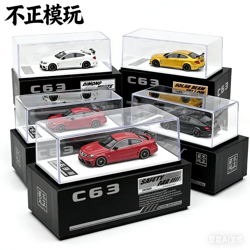

Incorrect model play 1:64 C63 AMG Black series realistic static resin car model, boys' festival gift toy, adult collection piece