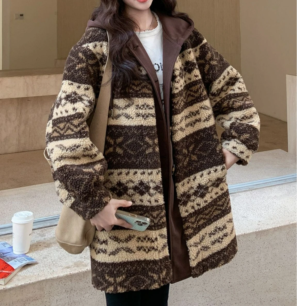 

Hooded Women's Coat Autumn and Winter 2025 New Lamb Wool Coat