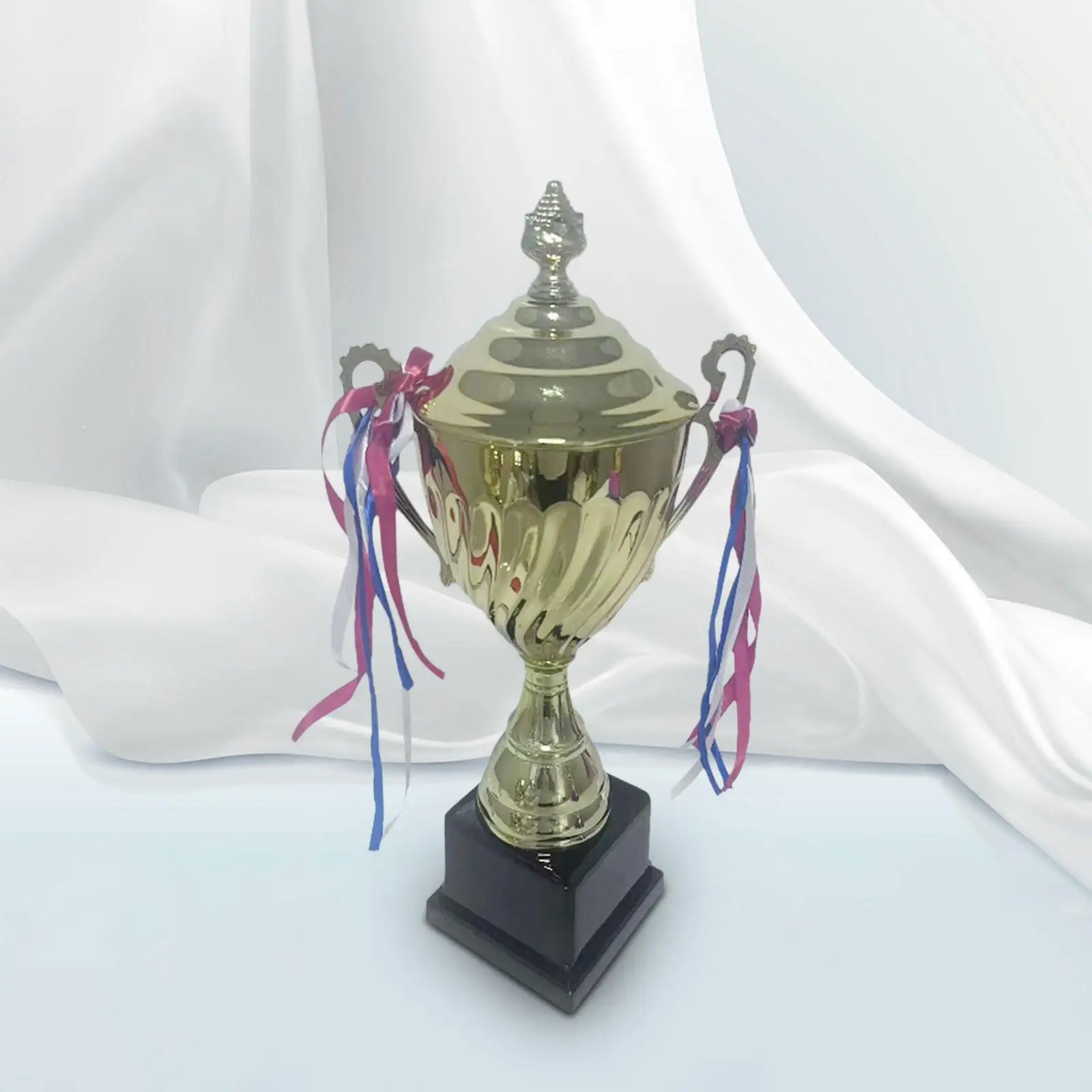 Champion League Soccer Trophy Cup Gold Metal Award for Football Tournament Custom Keepsake Prize Decoration