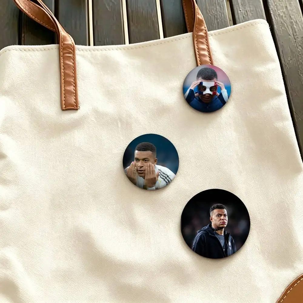 K-Kylian Mbappé Football Superstar Sports  25 32 44 58 75mm Badges Personalized Round Brooches Pins Accessory Gift