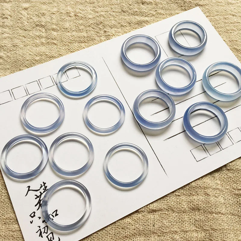 

Кольцо из натурального голубого халцедона, легкое, роскошное, простое, модное, универсальная модель