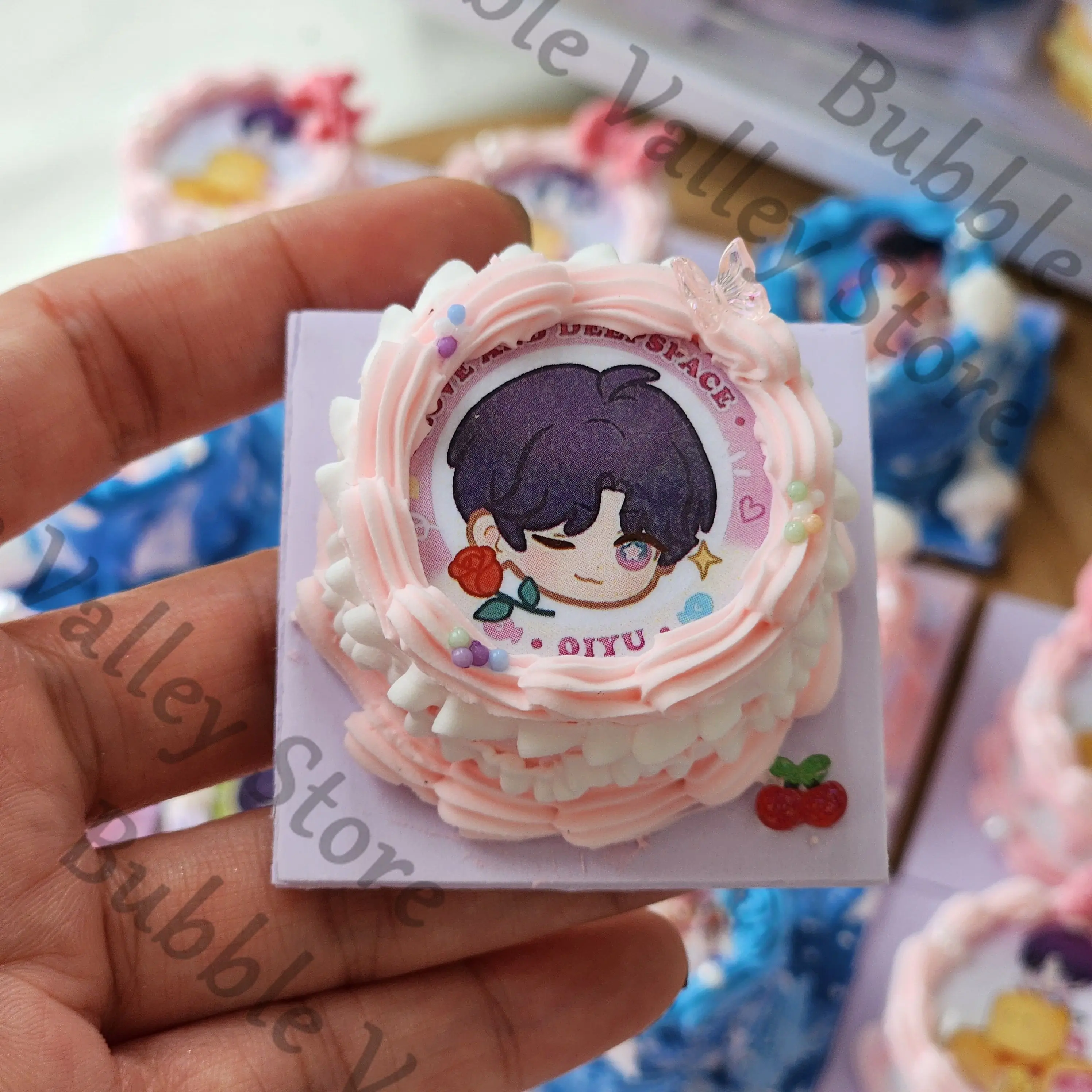 Anime Love and Deepspace Sylus Caleb Rafayel Zayne Xavier Cosplay Prop Cartoon Handmade Mini Cake Garage Kits Figur Modell