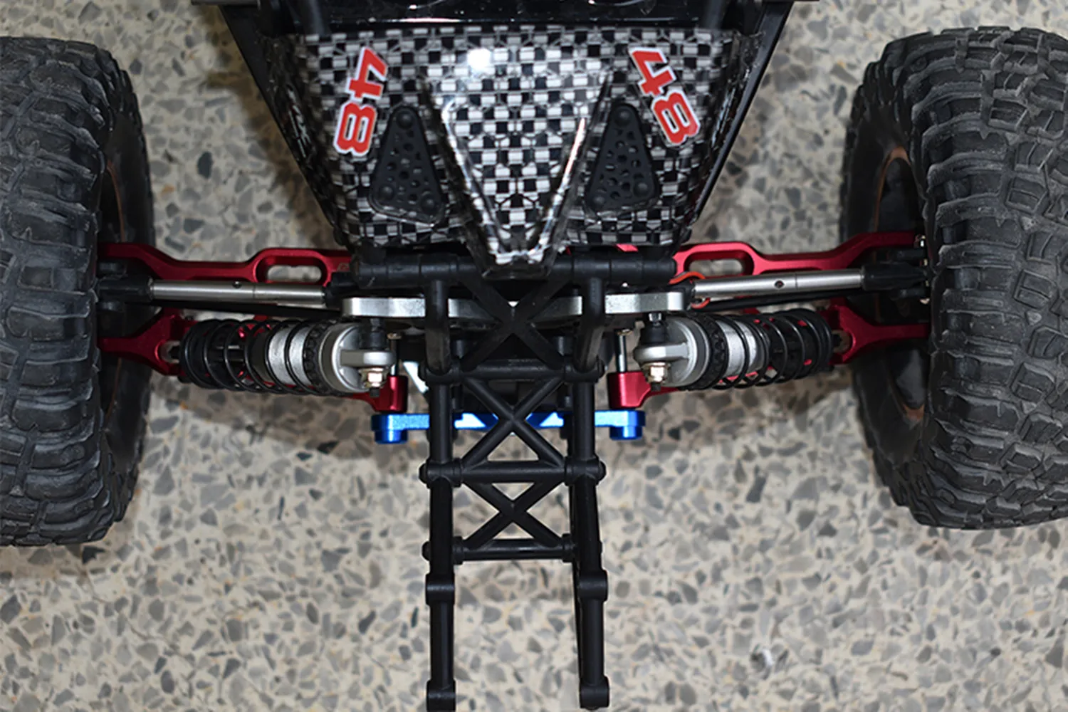 Brazos inferiores traseros de aluminio GPM para LOSI 1/10 Lasernut Tenacity Ultra 4 Rock LOS234017 LU4056 piezas de coche de Control remoto