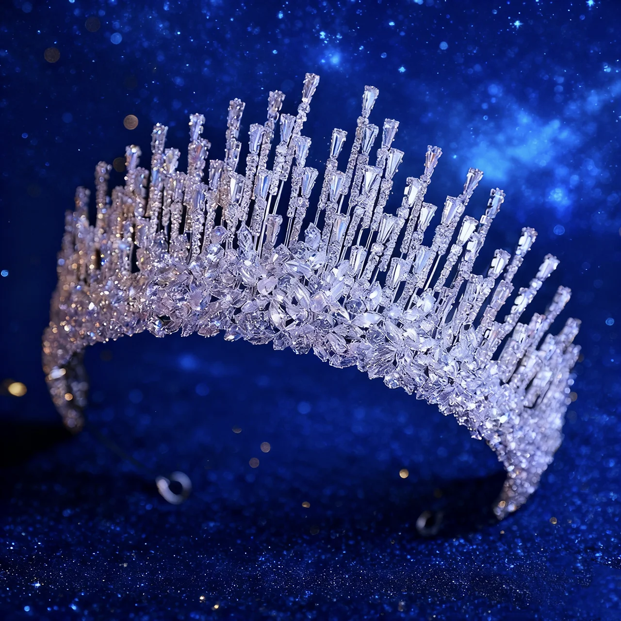 High-End Zircon Hair Crown Headwear Queenly Bride Wedding Veil Birthday Runway Accessory Beautiful Tiaras Hair Ornament