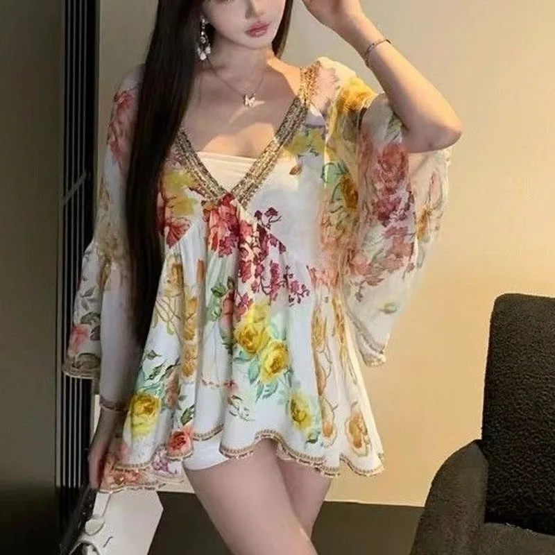 French A Socialite Holiday Style Floral Printing V-neck Loose Long Sleeved Shirt Women 2024 Summer New Fashion Casual Tops