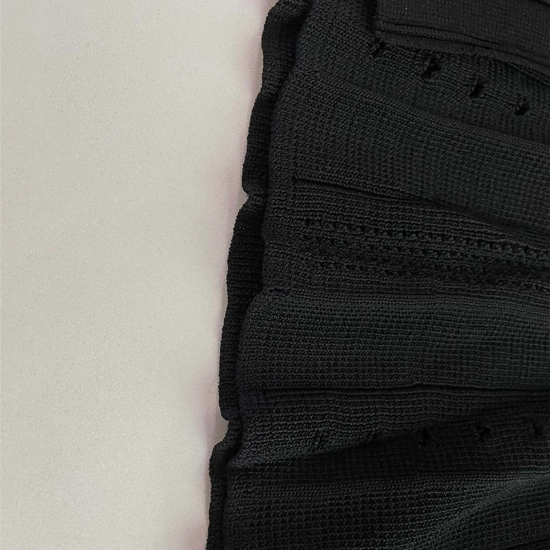 Letnia Wiosenna Nowa Francuska Elegancka Sukienka z Dzianiny o Kroju Syreny, Wyszczuplająca, z Wycięciami, Wyszczuplająca Sukienka z Dzianiny z Końcówką w Kształcie Rybiego Ogonu