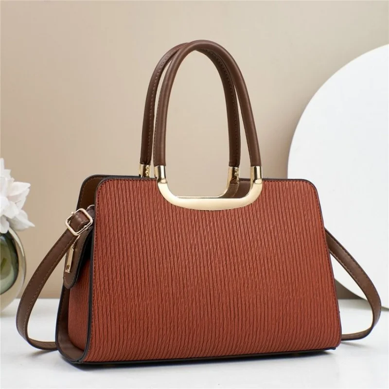 

Canvas Crossbody Bag Casual Lightweight Daily Use Bag With Multiple Interior Pockets