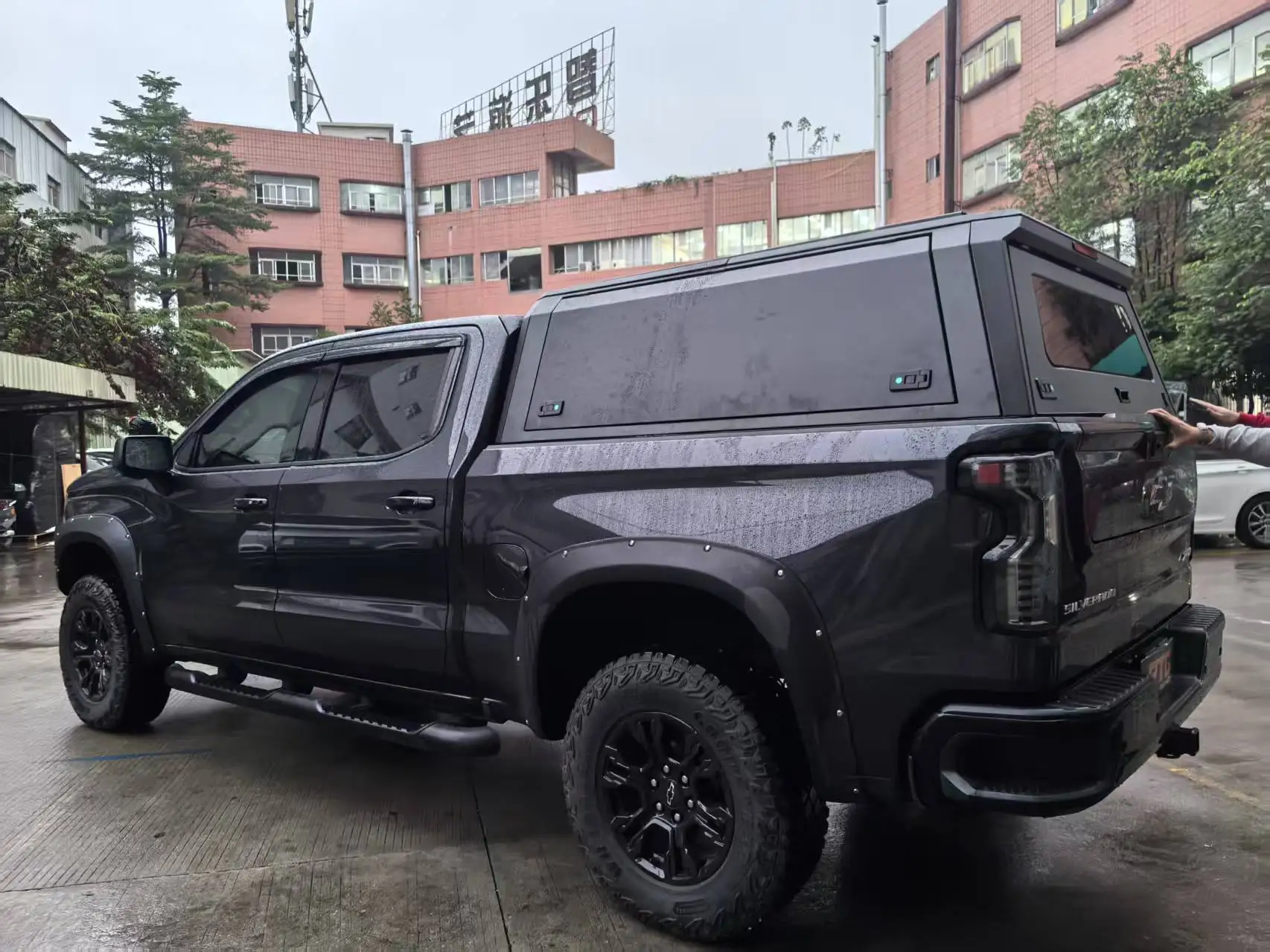 جديد جودة عالية كامل الألومنيوم مقاوم للماء الصلب شاحنة بيك اب غطاء السرير المظلة توبر ل F150 2021 +/RAM 1500 2019 + 5.5FT