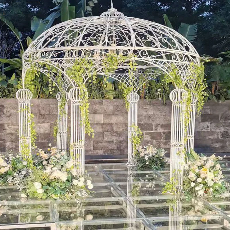 

European-style round pavilion leisure wrought iron yurt villa movable pavilion wooden house outdoor courtyard