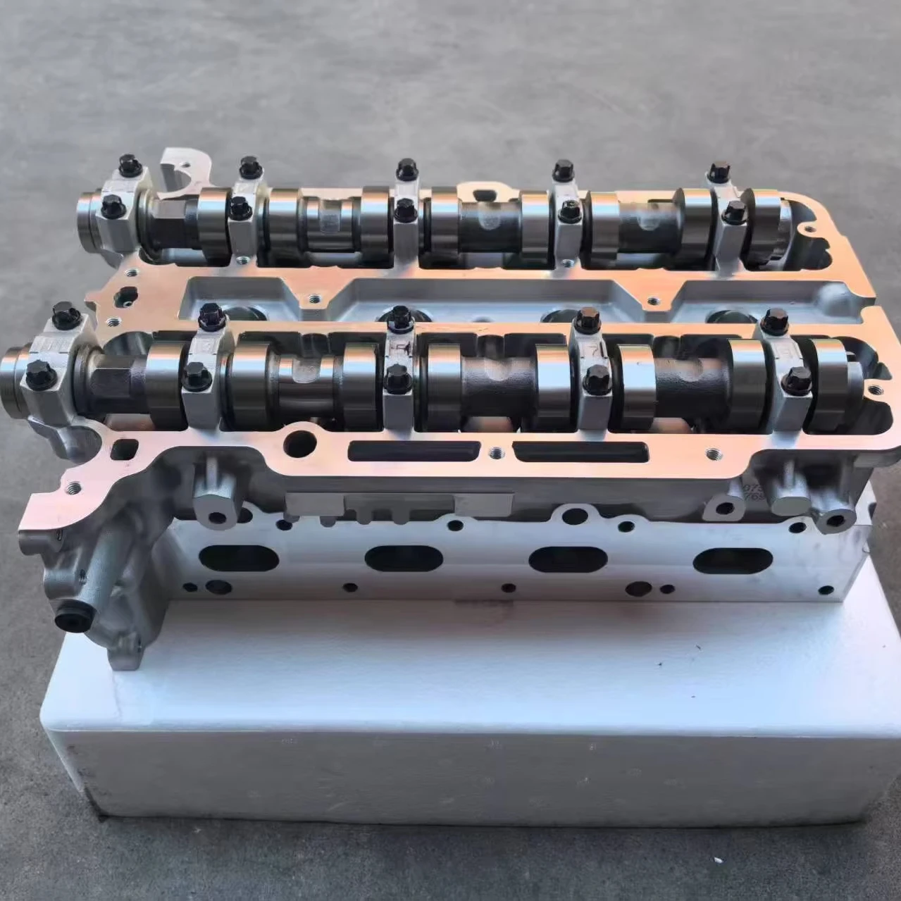 

Factory Cheap Price Cylinder Head Assembly A14NET