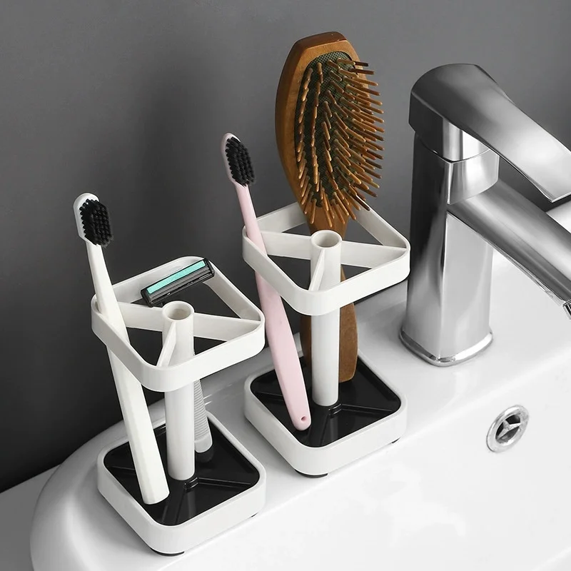 حامل فرشاة الأسنان مع كوب/غطاء يحتوي على 3 فتحات، متوافق مع فرشاة الأسنان التقليدية، ويمكن تخزين معجون الأسنان