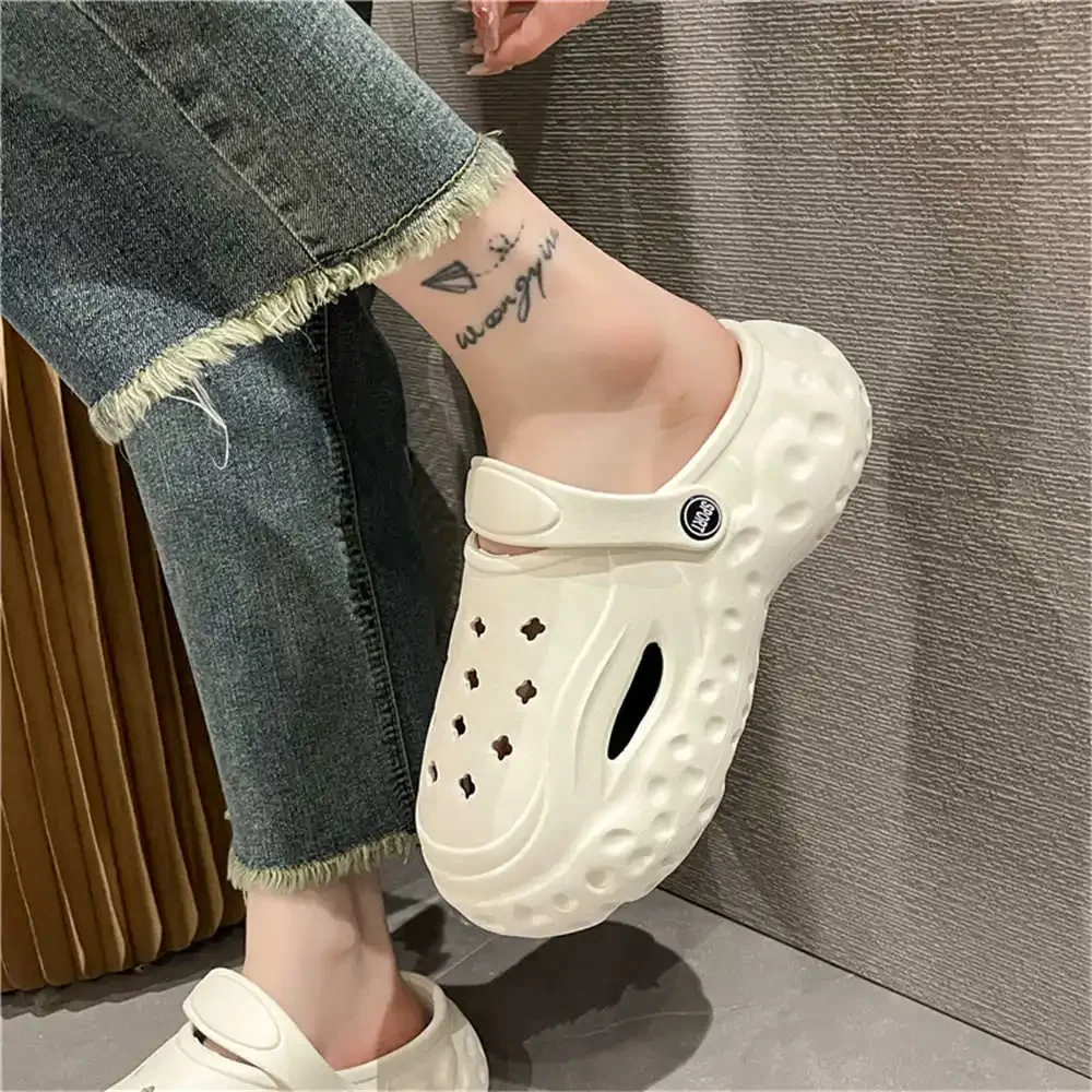 Without Heel 37-45 White Flip-flops Mens White Sandals Shoes Rubber Slippers For The Beach Sneakers Sports Sabot Maker