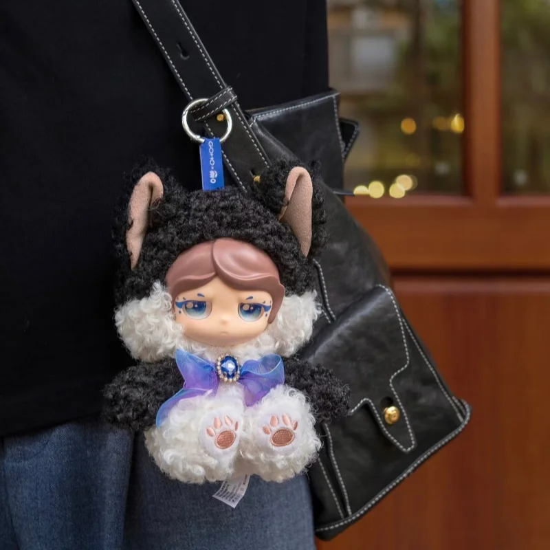 Original Goho Momo Cat Universe Series Blind Box Kawaii Doll Lovely Toy Keychain Home Decoration Collectable Figure Gift