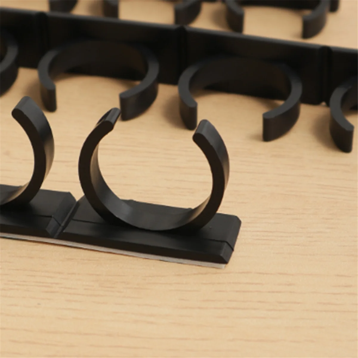 

Adhesive Spice Clip Gripper Clips, Holds 20 Spice Jars, Black, Spice Organizer for Pantry,for Kitchen, RV, Storage Room