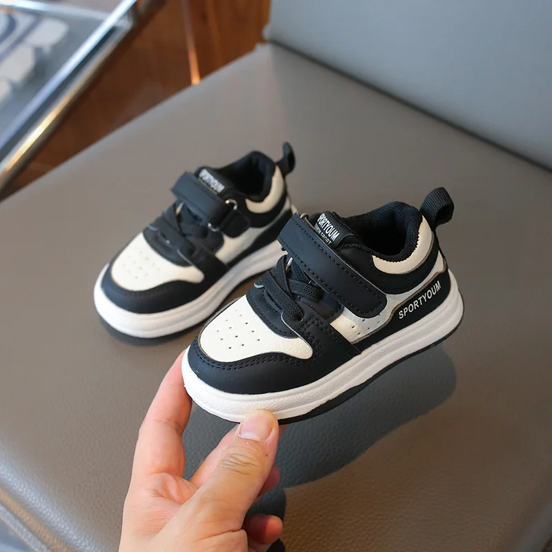 

Детские весенне-осенние противоскользящие дышащие прогулочные туфли для мальчиков, повседневная обувь с низким берцем на мягкой подошве, кроссовки с цветными блоками на липучке для девочек