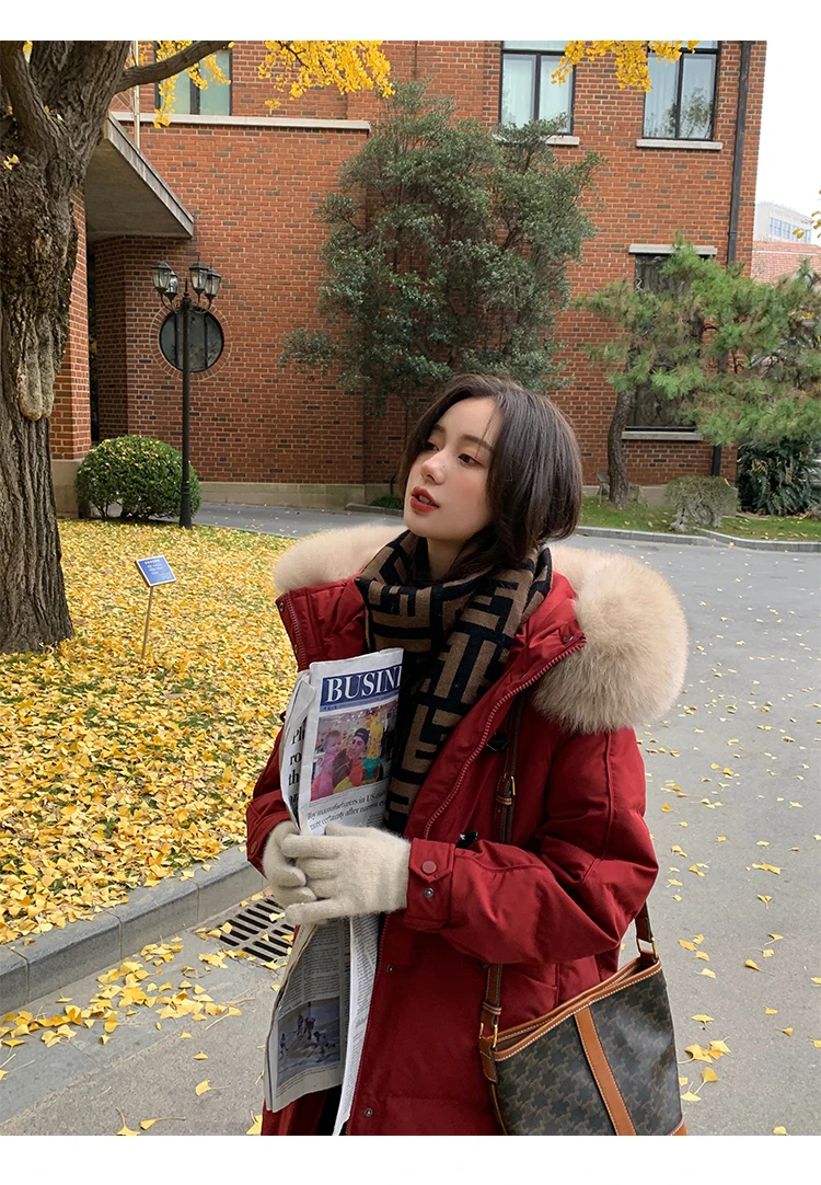 Women Red Down Jacket Long Hooded Fur Collar Windproof Warm Coat Winter New Fashion Zipper Puffer Padded Duck Down Outwear Tops