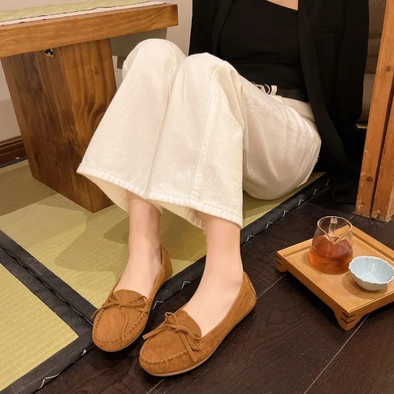 

2024 Women's Flats Spring and Autumn New Fashion Round Toe Shoes Comfortable, breathable casual barefoot shoes