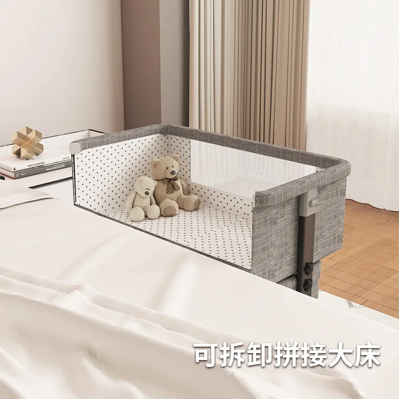 Verplaatsbare opvouwbare splitsing groot bed verstelbare baby shaker bb bed luiertafel