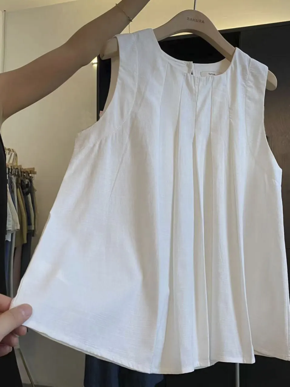 Letnia kolekcja 2025 Koreański Styl Prosty Luźny Damski Wyszczuplający Top z Efektem Wyszczuplania Jednolity Kolor Dojazdy Do Pracy Moda