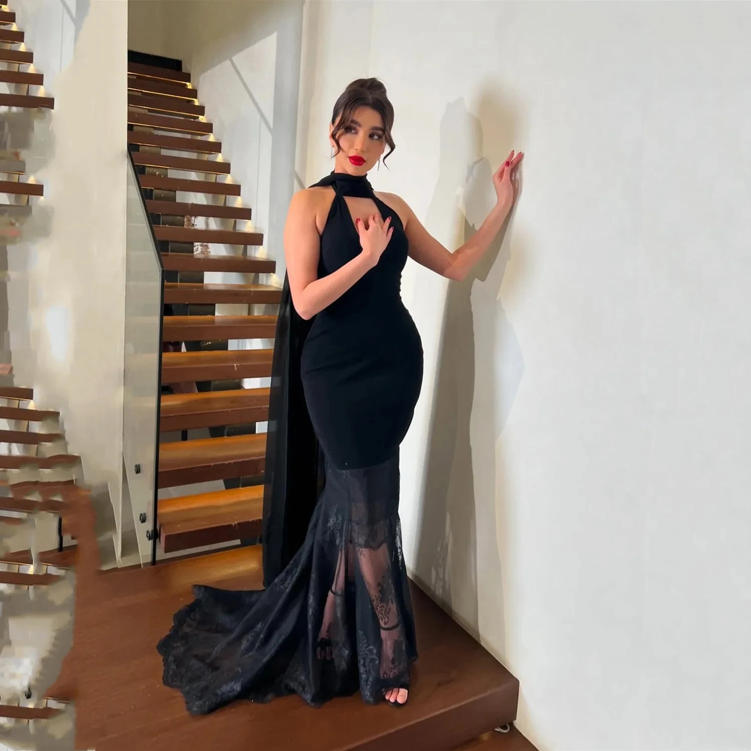 

Black Halter Lace Long Bespoke Occasion Gown Evening Dresses Pastrol Unisex Jersey Retro Dubai Saudi Arabic Prom Customized