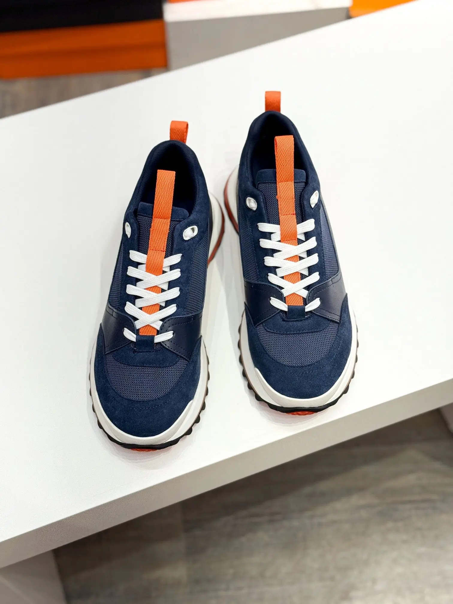 Haze Blue Unisex Casual Skate Shoes, Delicate Textile Skate Sneakers, Lightweight Flat Footwear, Trendy Versatile Shoes for Art Exhibition Visit, City Stroll and Dating Outfit Matching for Men and Women