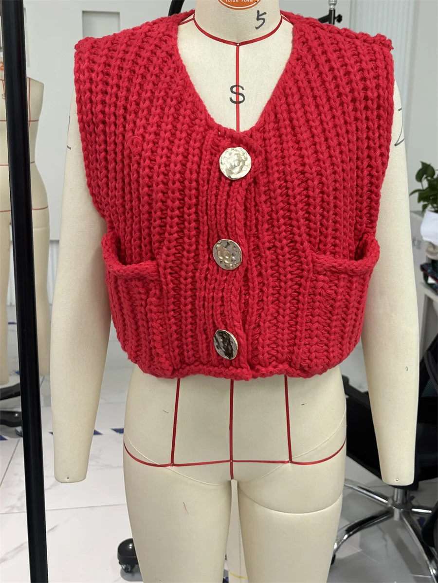 y2k Vintage Women Knit Cardigan Vest Casual Red Sleeveless O-neck Metal Button Sweater Tank Top High Street Knitted Waistcoat