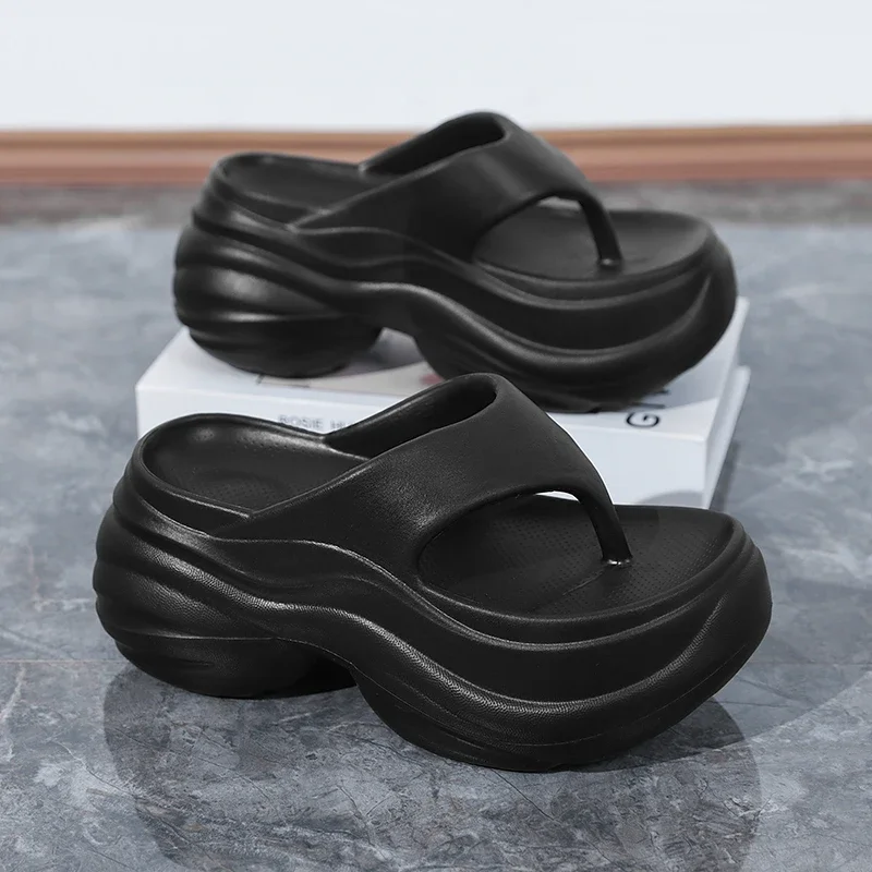 

Flip-Flops Women's 2025 Summer New Lightweight Heightening Sandals Casual Slippers Outer Wear Beach Shoes