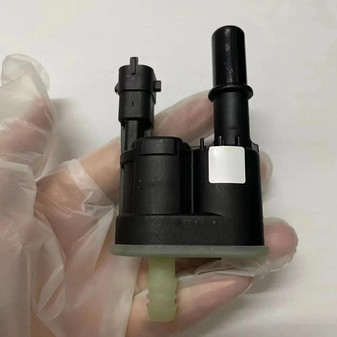 

1pc 4627694AA 04627694AB For 200 Dodge-Durango Challenger Wrangler Ram-1500 Vapor Canister Purge Control Valve