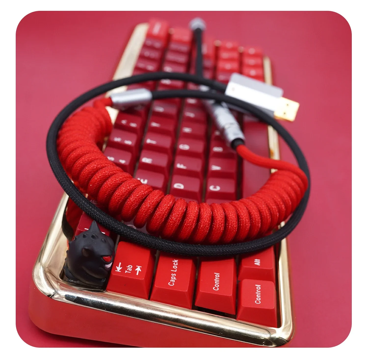 GeekCable Handmade Custom Computer Mechanical Keyboard Data Cable GMK Theme SP Keycap line red black