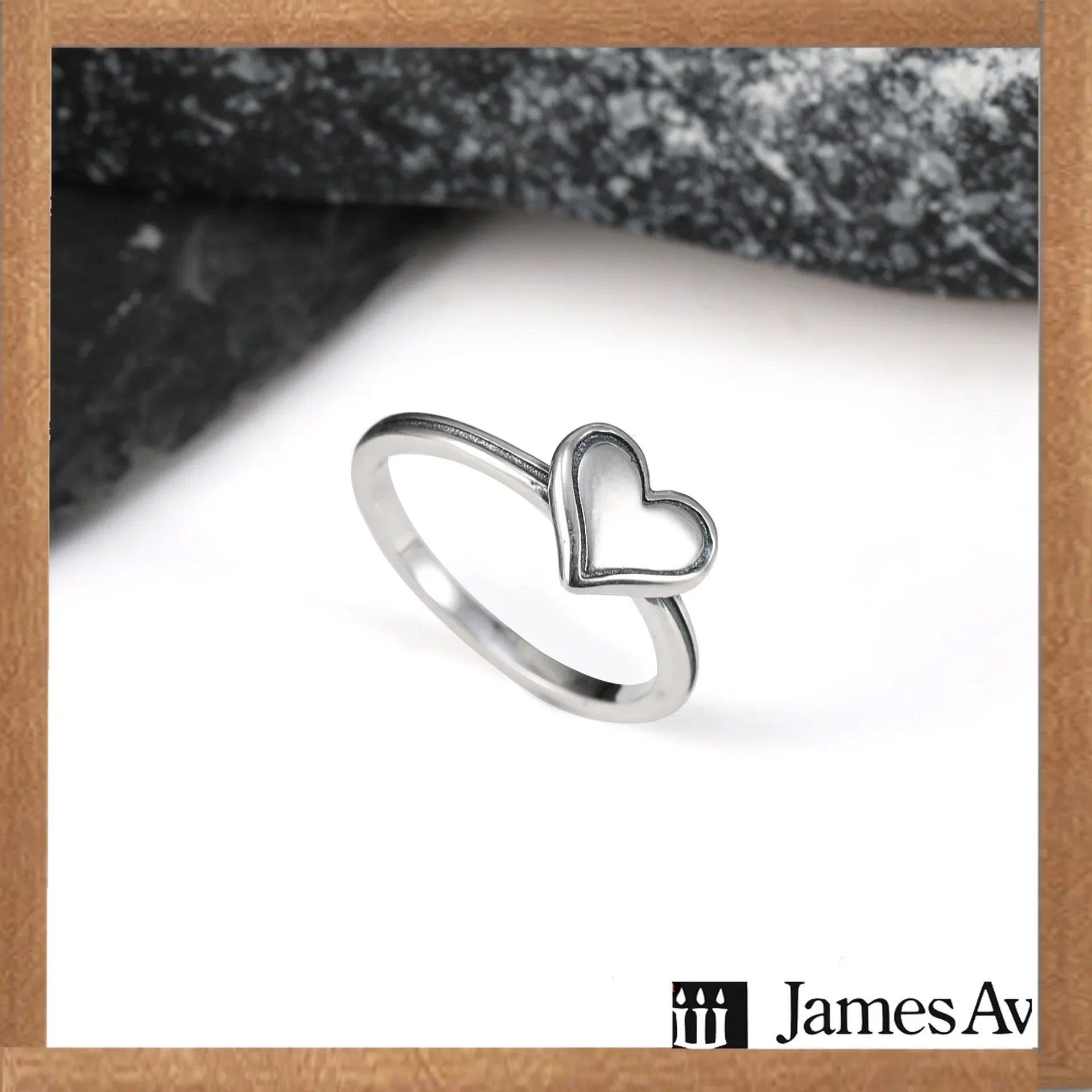 2027 S925 Sterling Silver Custom Alphabet Heart Ring Engraved Initial A on Solid Heart Pendant Secure Comfort Fit Thin Band Premium Solid Silver Craft Trendy Personalized Statement Finger Ornament Perfect Birthday Present for Her