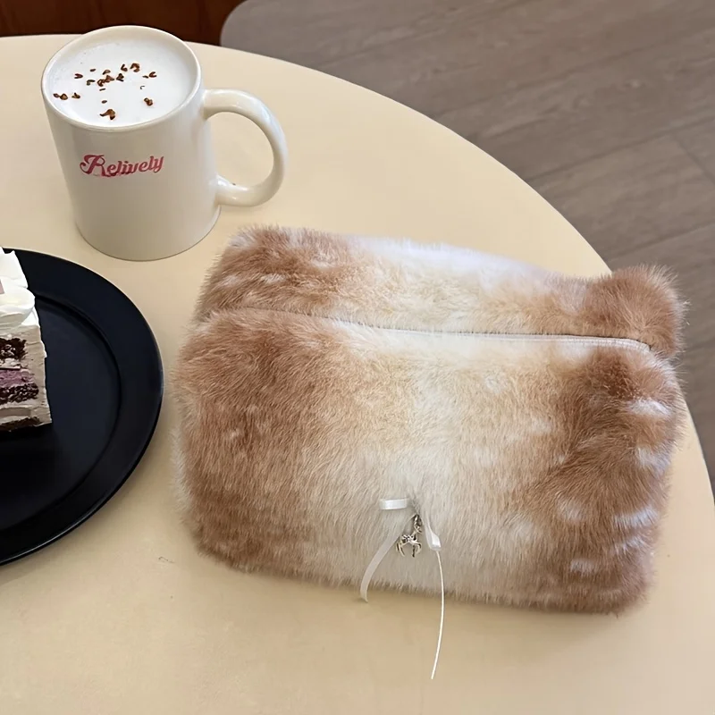 Cute Aesthetic Deer Makeup Bag, Large Capacity Portable Travel Organizer, Women's Skincare and Beauty Product Storage Essentials, Travel Makeup Storage Bag, Women's Daily Beauty Bag, Portable Beauty Storage Bag, Christmas Gift, Toiletry Handbag, Fluffy Plush Material with Soft Touch, Gift