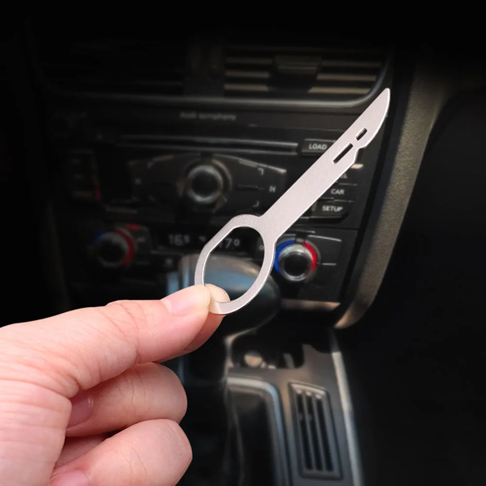 4pcs Car Radio Removal Tool Release Keys Extraction Kit Radio Stereo Release Removal Install Tool For Ford For Mercedes