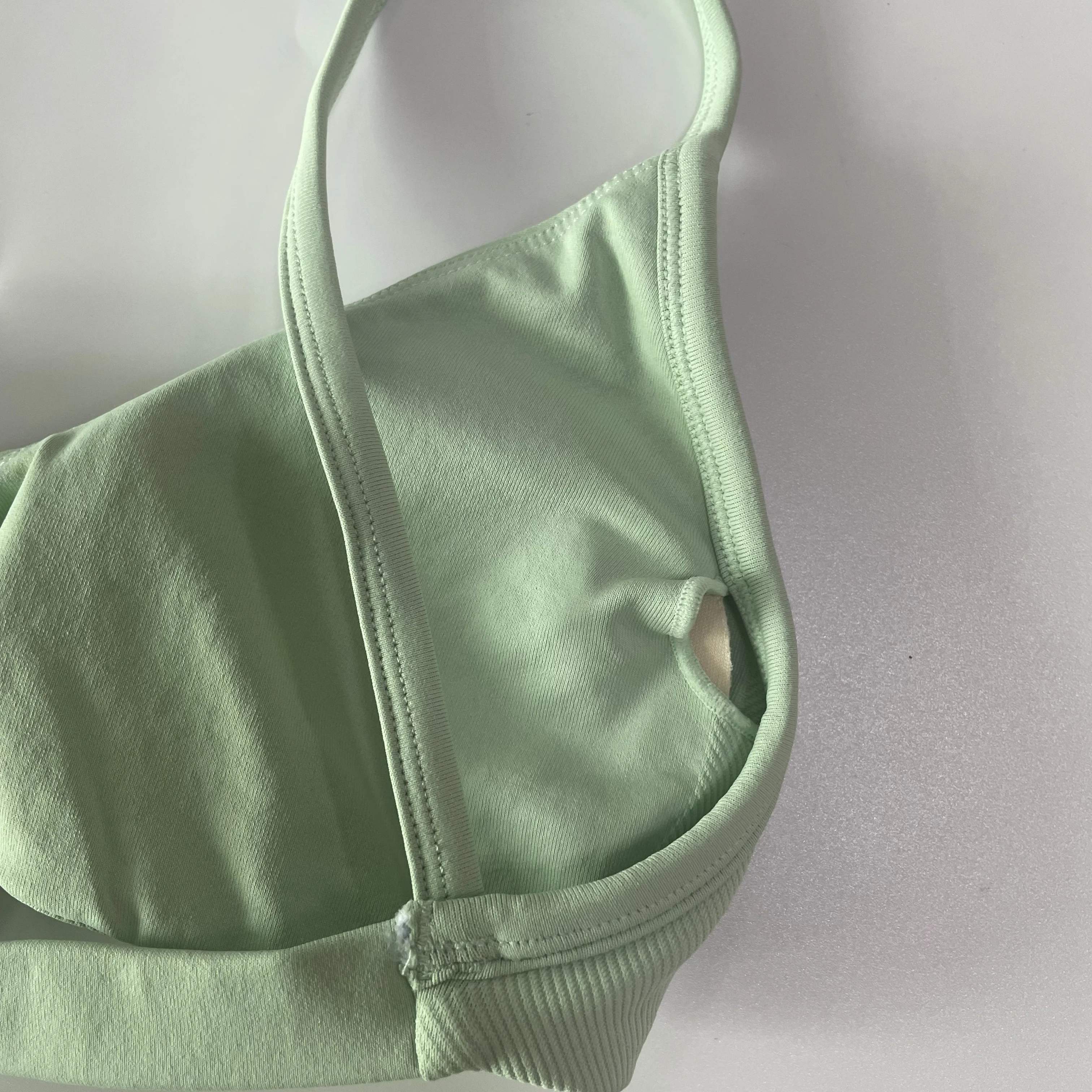 Pericic Sport-BH mit Rundhalsausschnitt für Damen, nahtloser Sport-BH, Sport-Top, Unterwäsche mit Polstern, sexy, rückenfreier BH, Yoga-Kleidung, Trainings-Fitness-BH – Detail 8