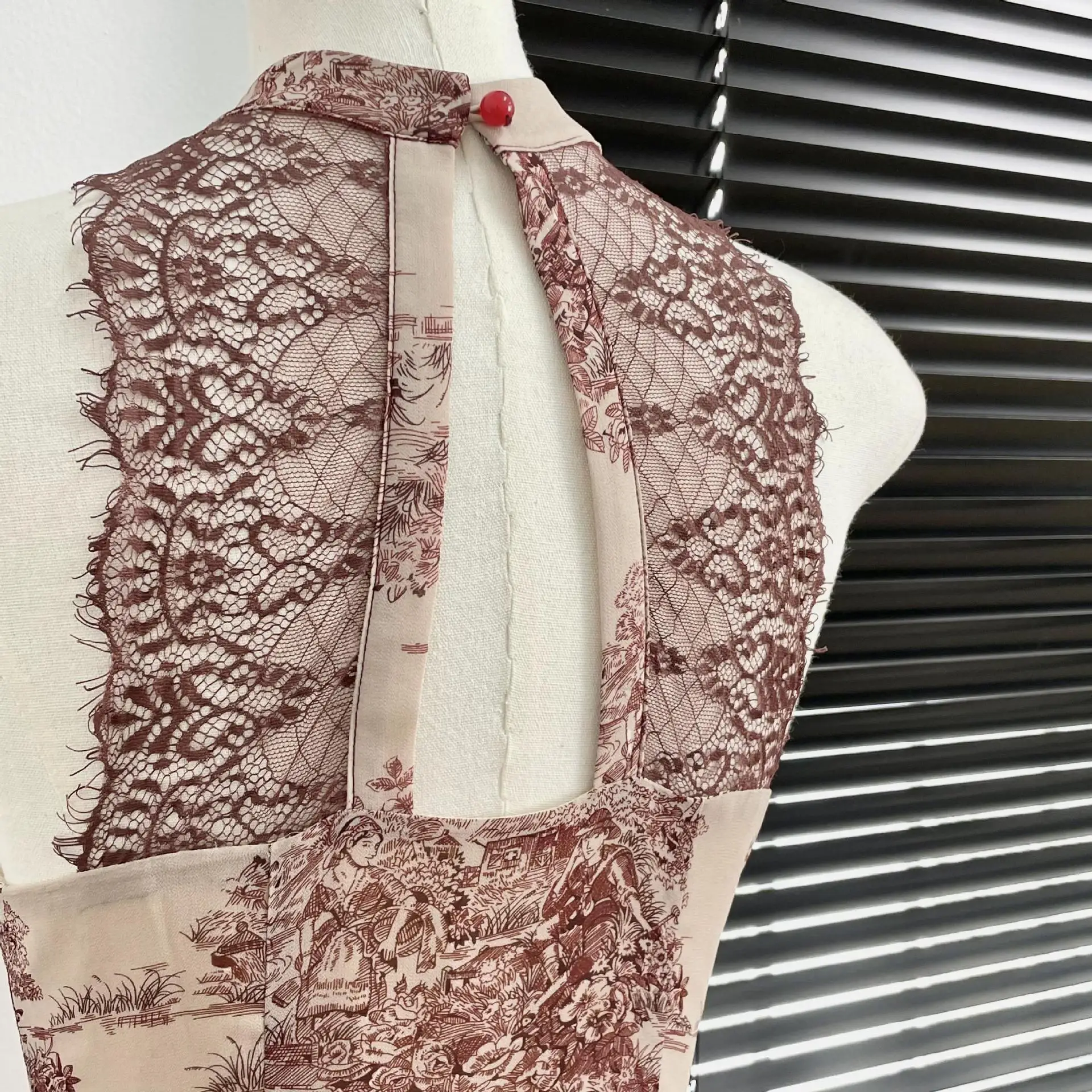 Elegant Lace Backless Qipao Women Vintage Chinese Dress Print Cheongsam New Chinese Style Dresses Long Vestidos Summer Qipao